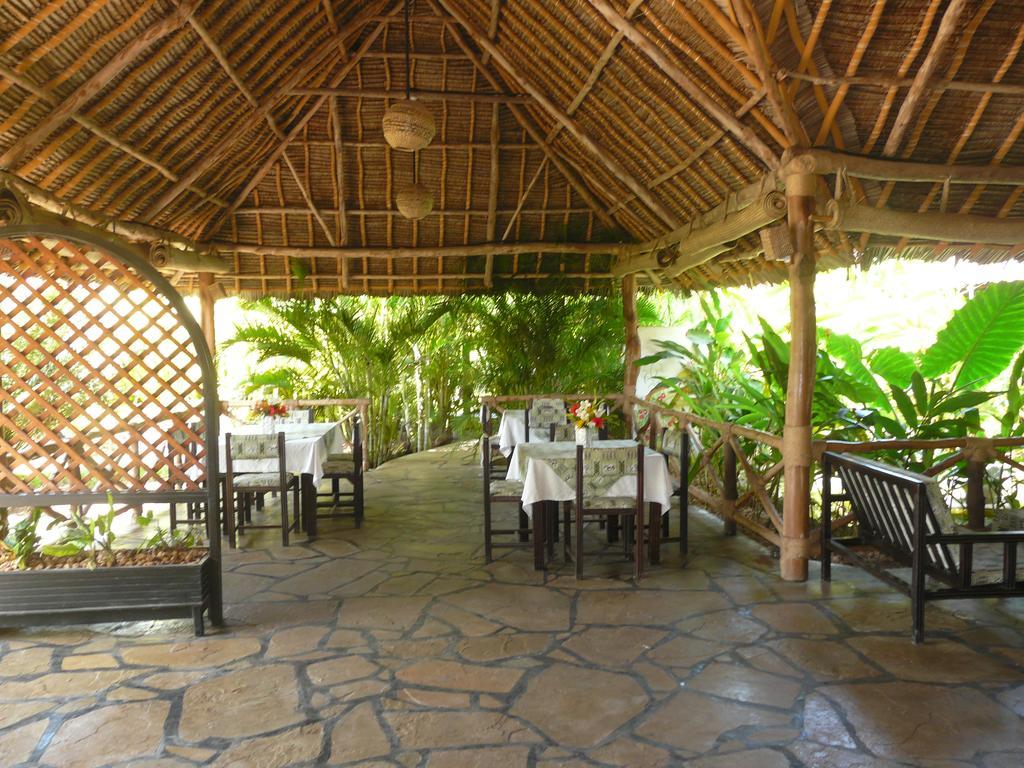 African Dream Cottages - Diani Beach Eksteriør billede