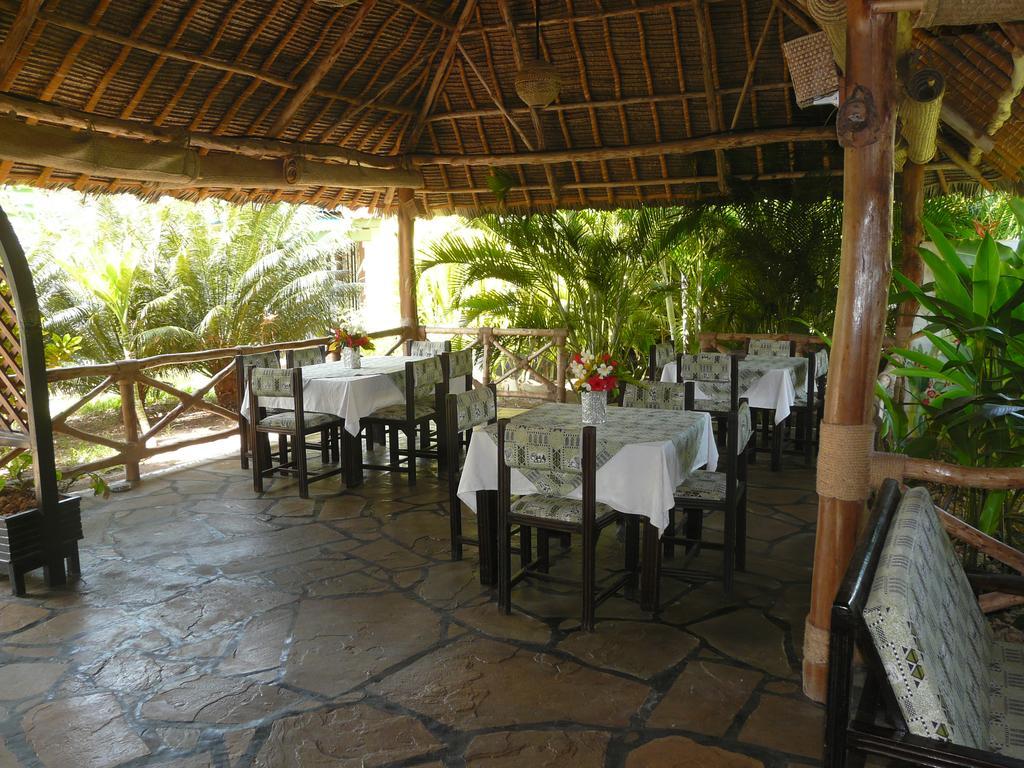 African Dream Cottages - Diani Beach Eksteriør billede