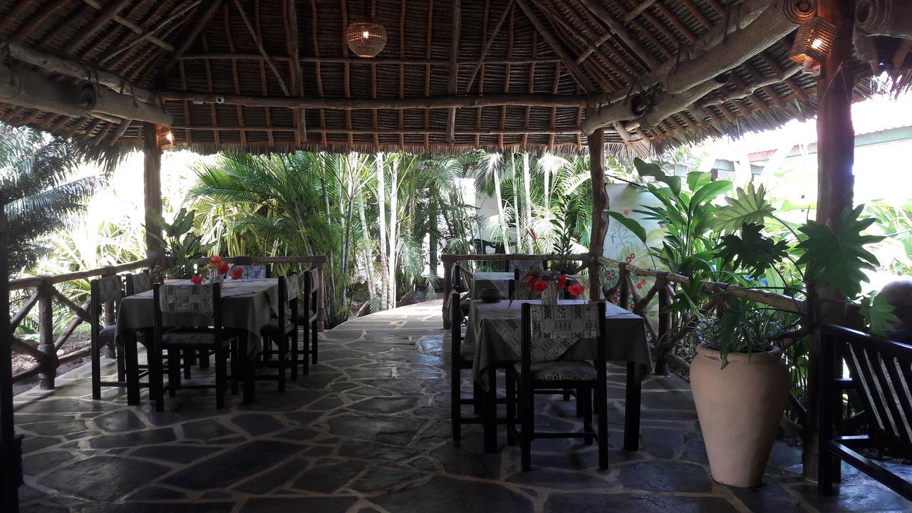 African Dream Cottages - Diani Beach Eksteriør billede